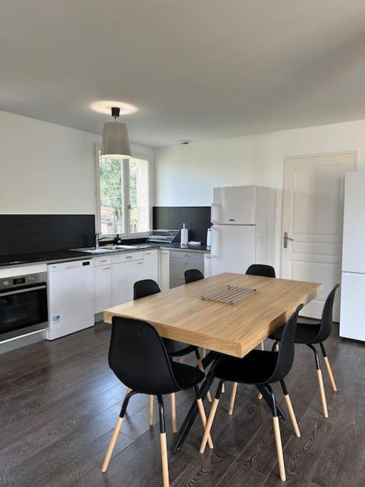 Villa Constance 3 Antibes - Spacieux Logement En Dernier Etage Esterno foto