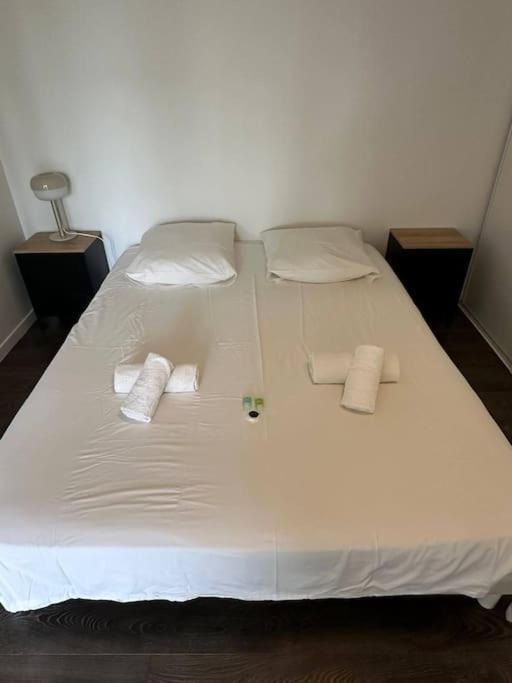 Villa Constance 3 Antibes - Spacieux Logement En Dernier Etage Esterno foto